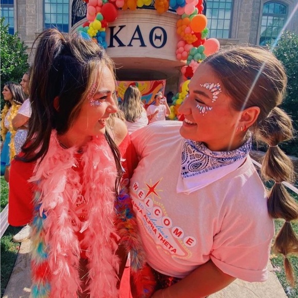 Meet your Posher, Morgan - Picture 3 of 7